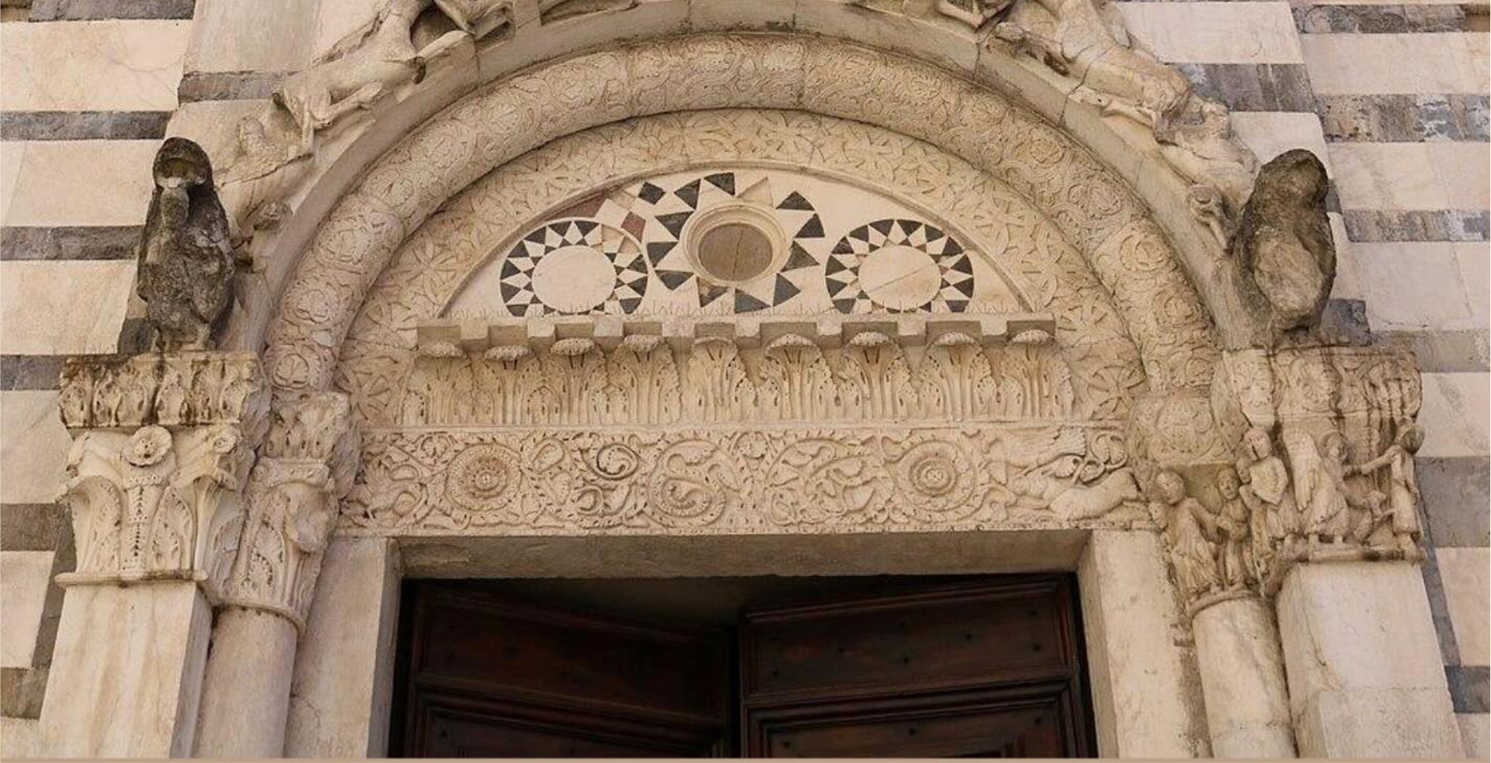 Tra i Romani e Michelangelo. La riattivazione delle cave di marmo di Carrara tra l'XI e il XII secolo